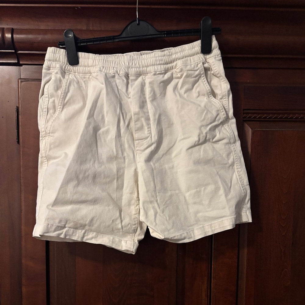Off white mens Zara shorts size large